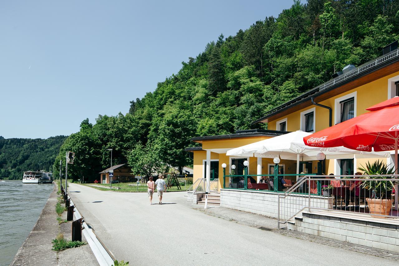 Gasthof Gierlinger Obermuhl Exterior photo